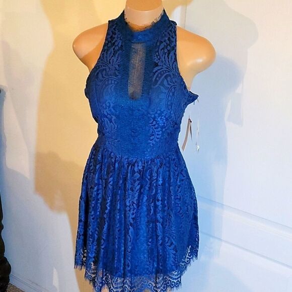 BRAND NEW TRIXXI  DARK GREEN LACE  DRESS - Picture 2 of 15